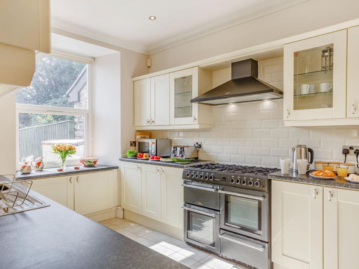 Menai View Villa Llanfairpwllgwyngyll Dış mekan fotoğraf